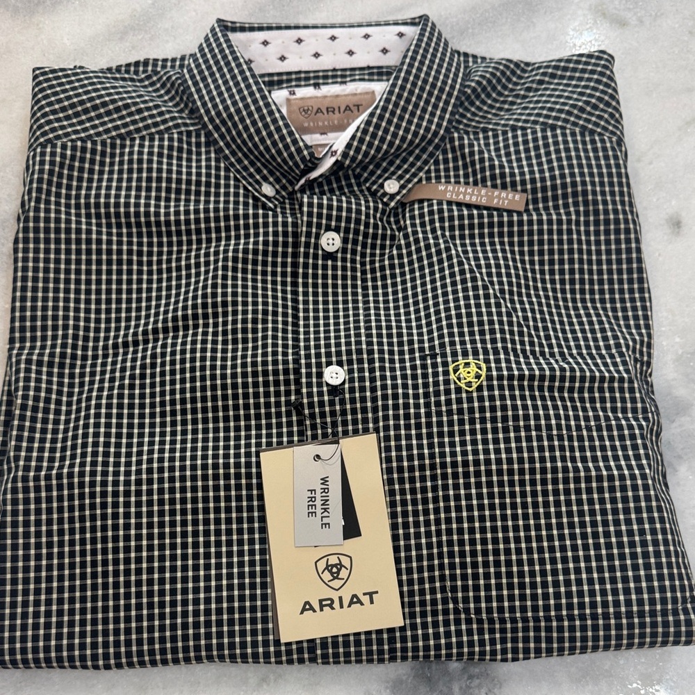Brand New Ariat Black & White Check Long-Sleeve Button-Down Shirt